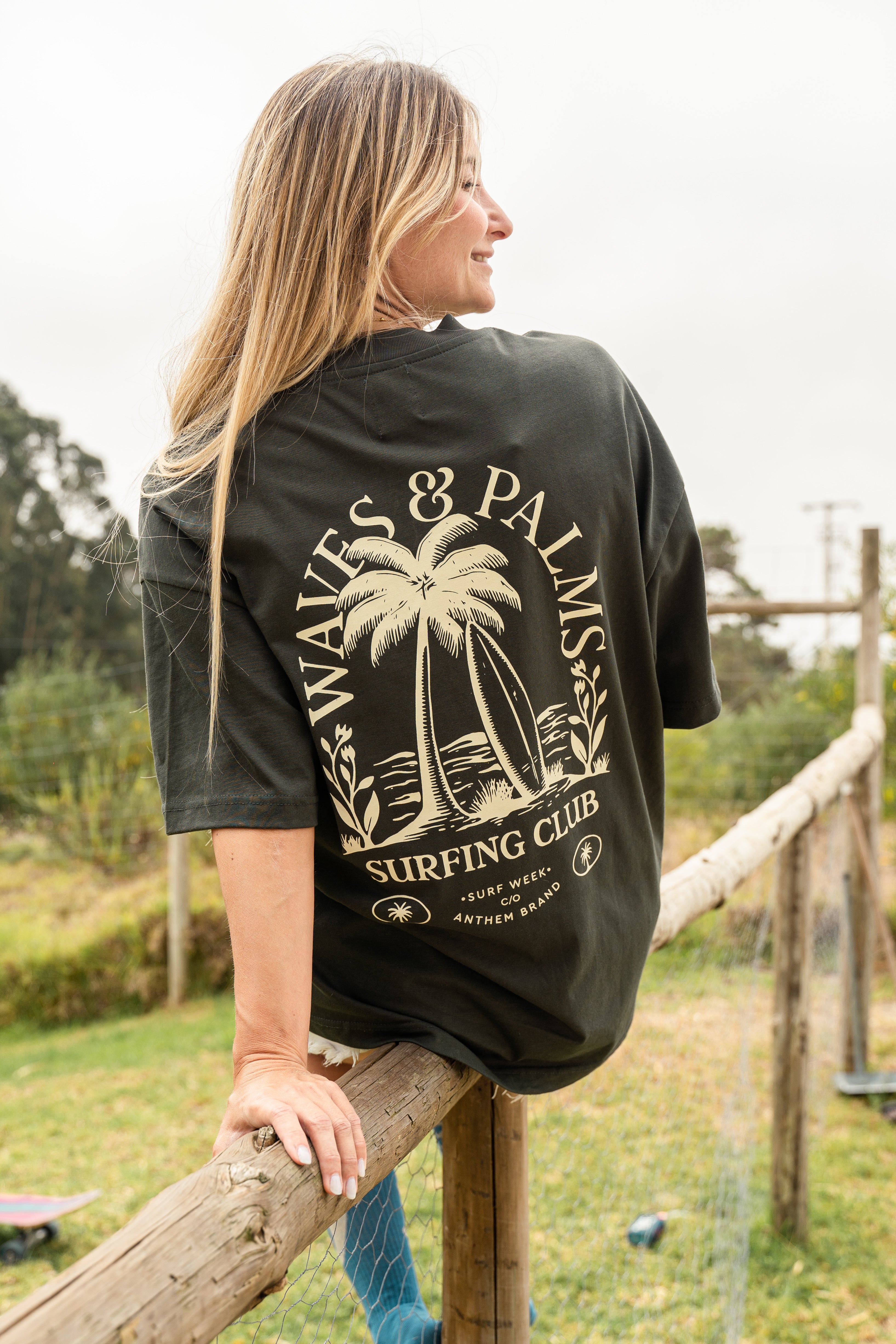 Waves Heavy Tee – 2025 Edition | AnthemBrand&SurfWeek